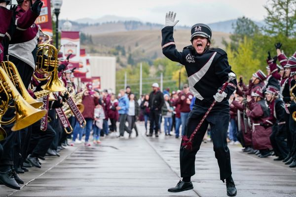 A Grizzly Marching Band student