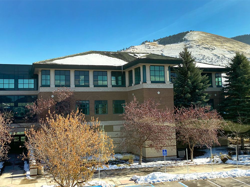 A picture of the Gallagher Business Building at UM