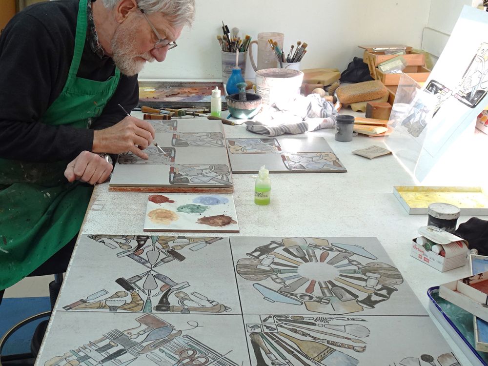 Photo of artist in his studi0