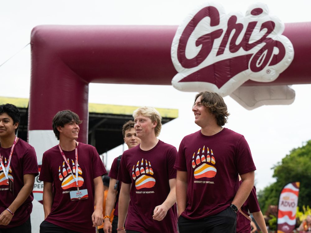 Students enter campus during fall orientation