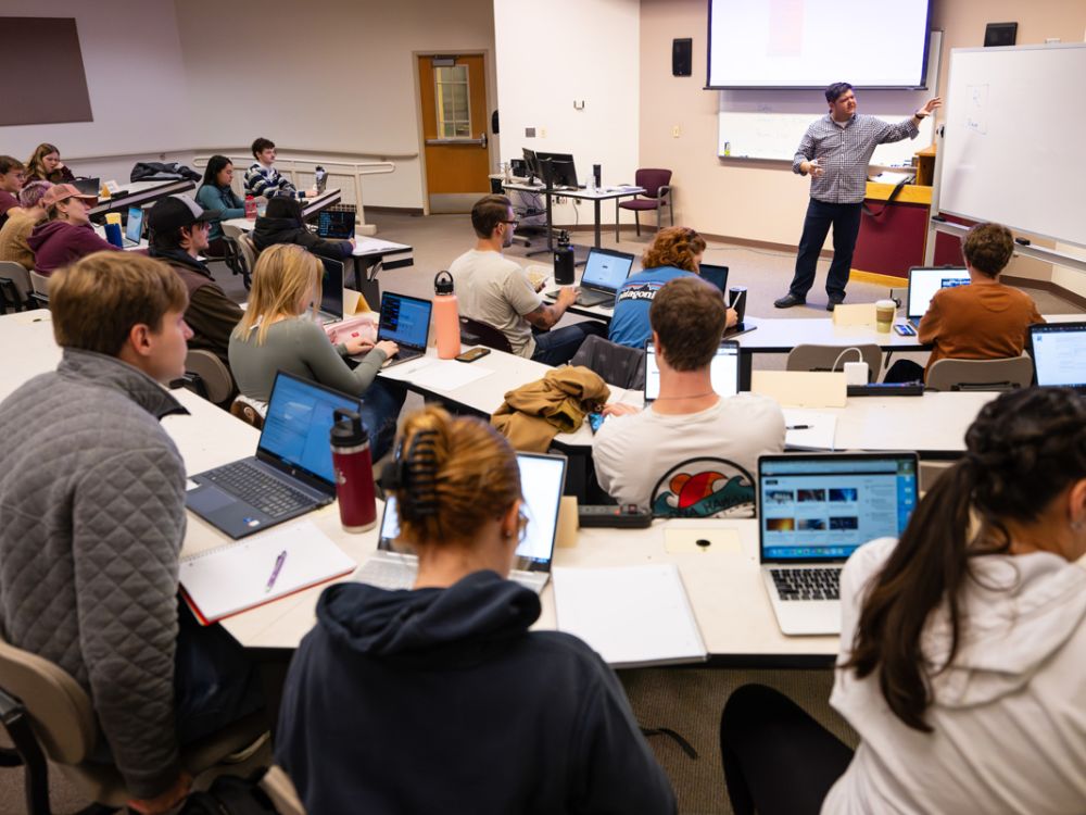 A photo of an MIS class. 