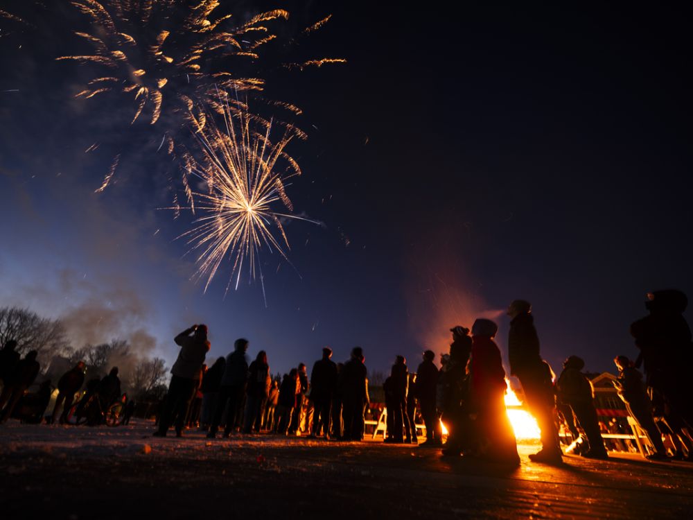 Community members watch the firework display at the Winter Pep Rally at the �����ؿ� in January 2025.