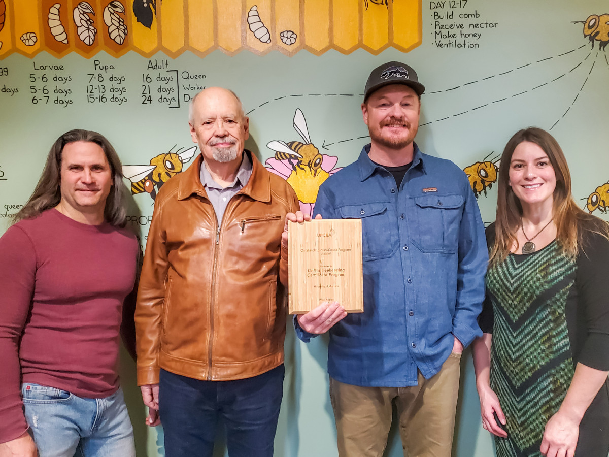 UPCEA recognizes Online Beekeeping Certificate Program at Regional Conference.