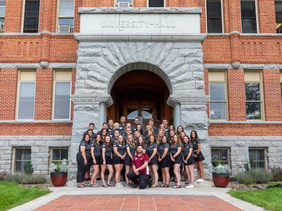Group photo in front of Main Hall for Fall 2021 Orientation