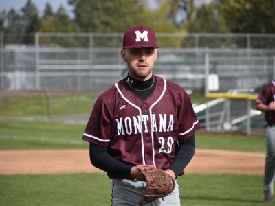 Griz Baseball Pitcher