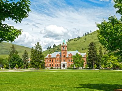 Photo of UM main hall and Davidson Honors College