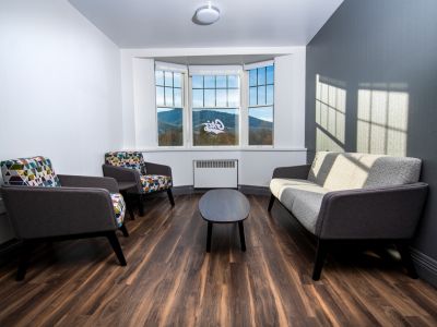 Pantzer suite common room