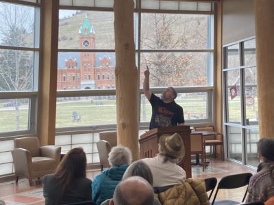 Poetry reading 