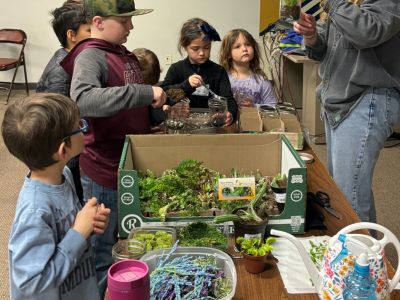 Terrariums with Revive Church ֱ
