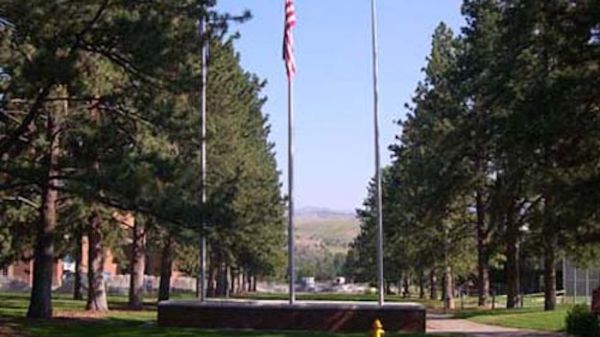 Memorial Row looking north