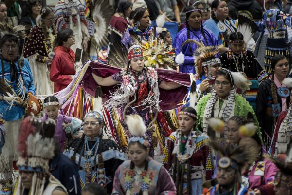 thrive icon showing Kyi-Yo powwow