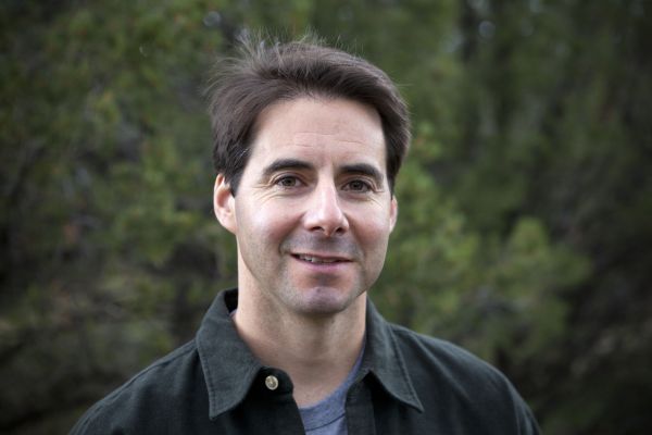 A picture of Peter Hessler smiling