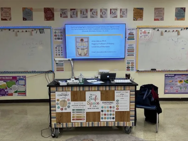 Anya Jabour Headshot