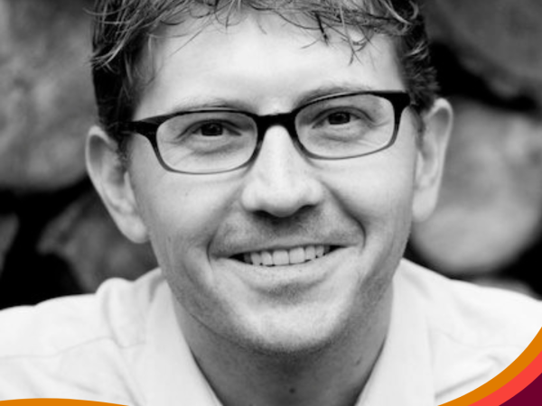Photo of Rob Saldin smiling