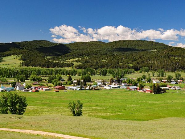 A picture of Avon Montana