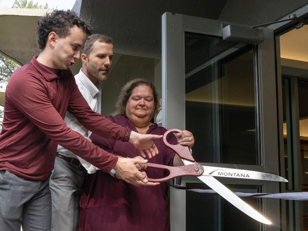 UM leaders cut the ribbon at Knowles Hall grand reopening