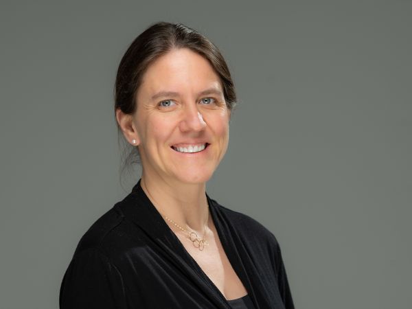 A picture of Kristin Vekasi 