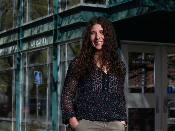 A picture of Taylor Sadewic outside the Curry Health Center.