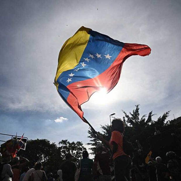 An image of a venezuelan flag