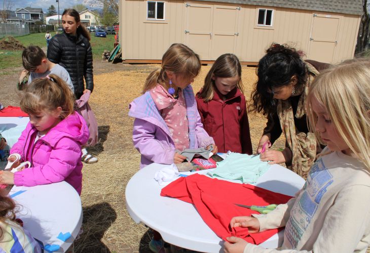 kids in workshop