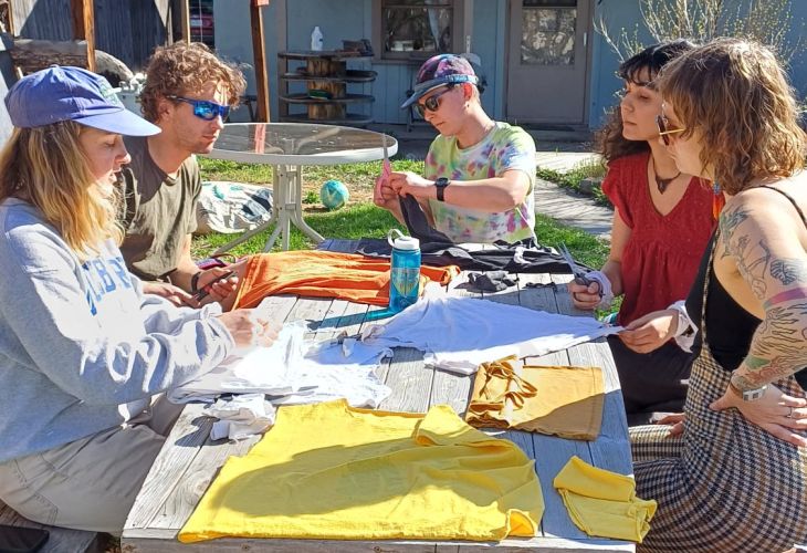 participants crafting