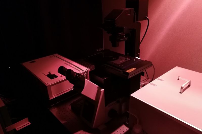 Microtime 200 instrument
