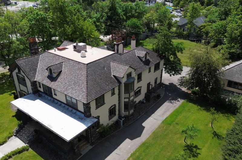 1325 Gerald Ave Drone Photo - 100