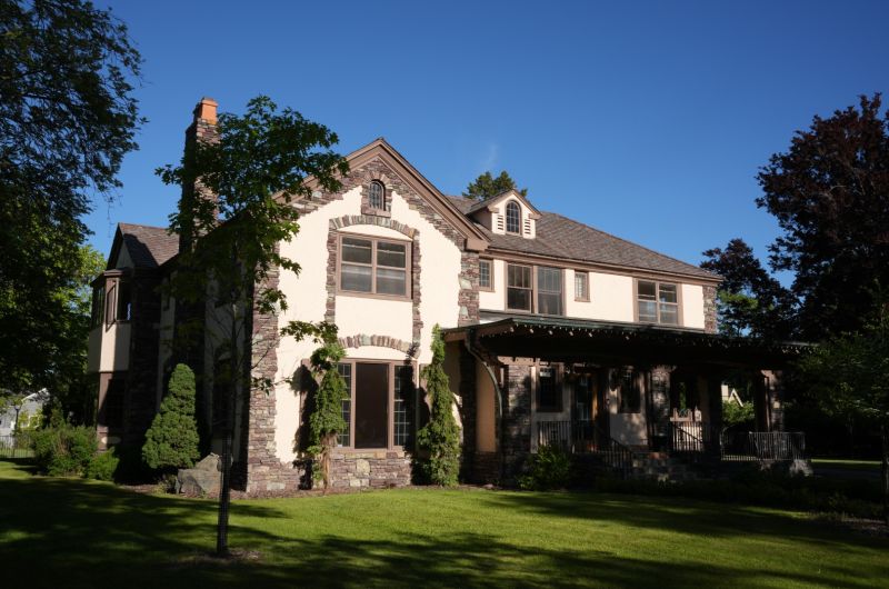 1325 Gerald Ave External Photo - 5
