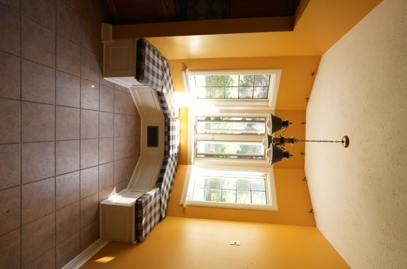 1325 Gerald Ave Drone Photo - 97
