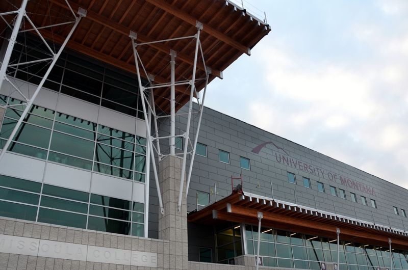 Exerior photo of the front of Missoula College's new building, taken November 2016