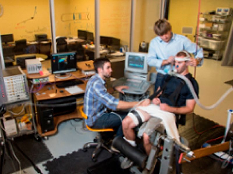 Bundle with students oxygen hook up