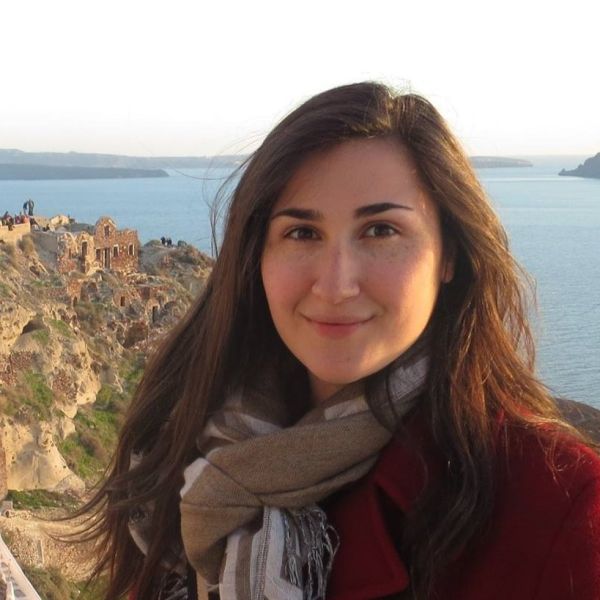 Headshot of Ashley Rezvani