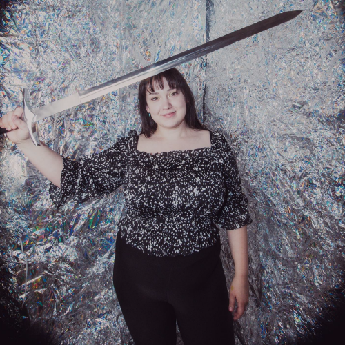 sierra shaw headshot