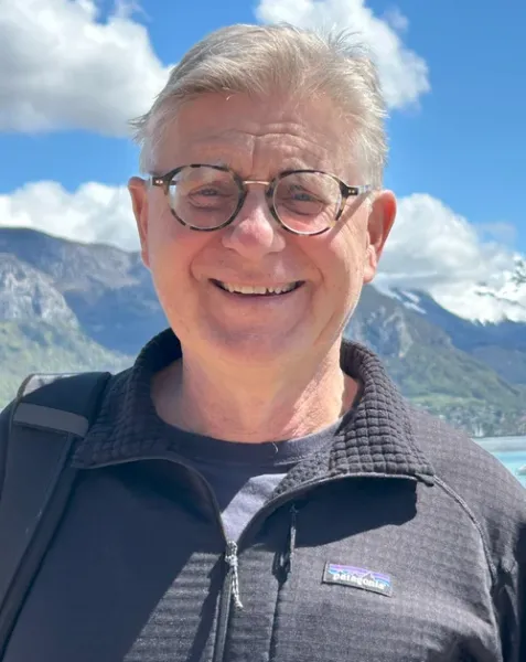 Bruce Bowler