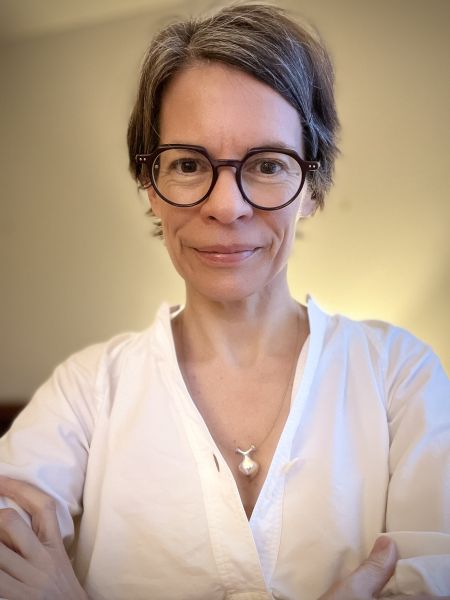 Picture of Naomi DeMarinis