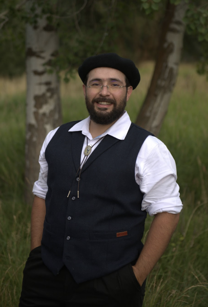 Enzo Martelli Moya Head Shot