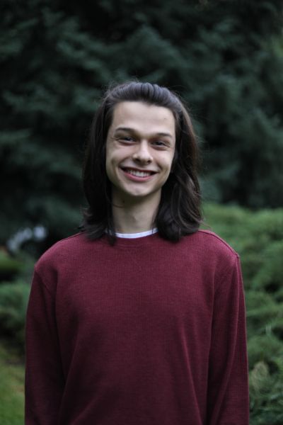 headshot of Ethan Sten