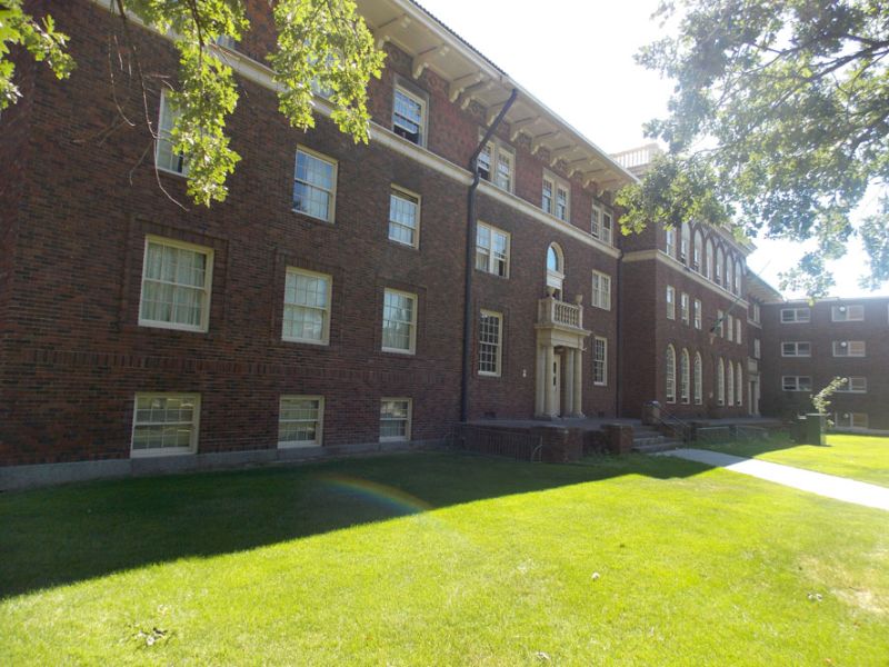 Elrod Hall exterior