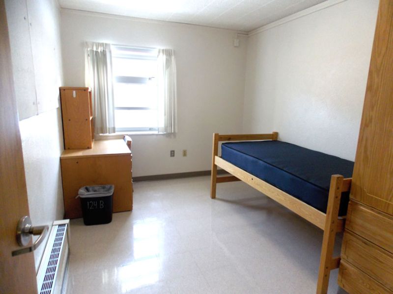 Miller pod bedroom