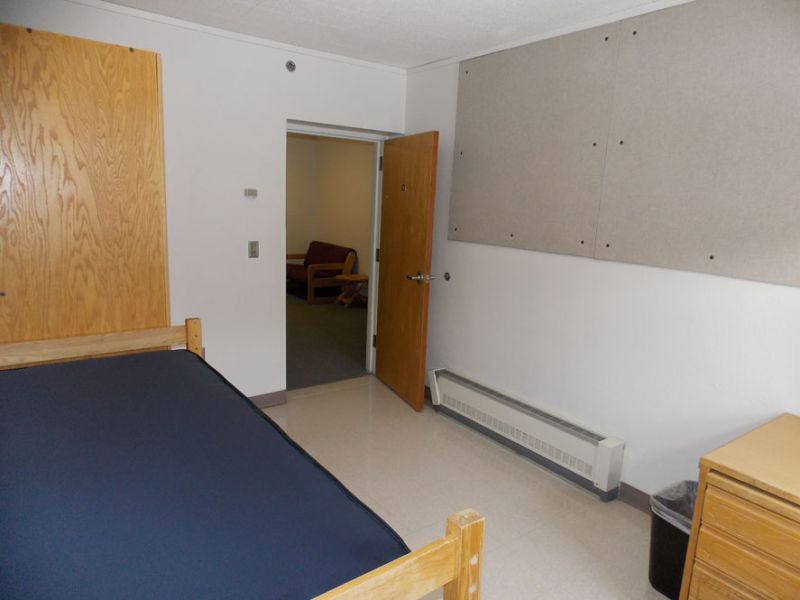  Miller pod bedroom