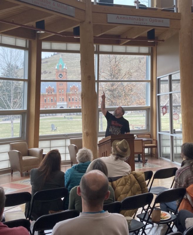 Poetry reading 