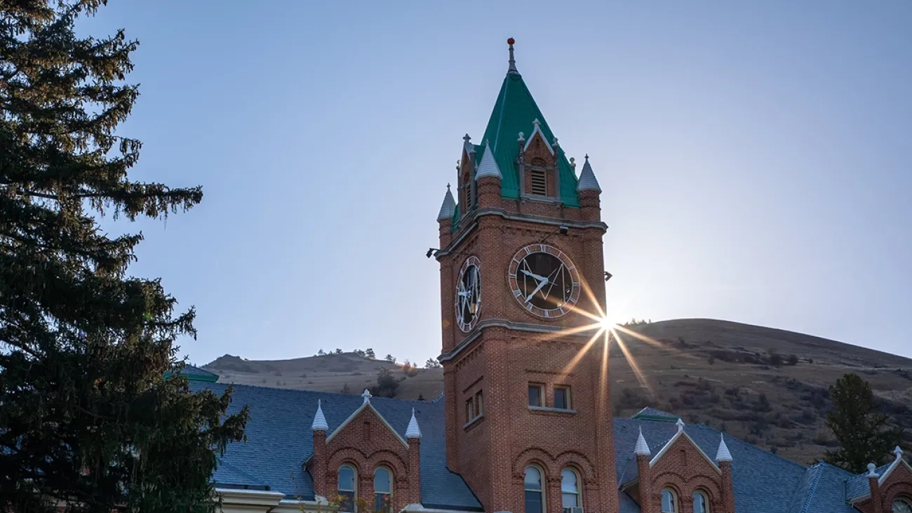 image of the UM clock tower