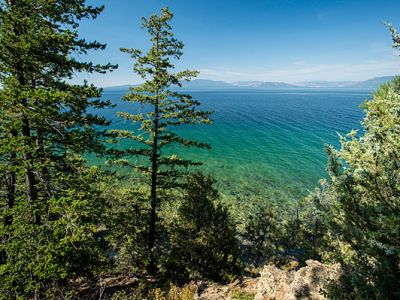 An image of Flathead Lake