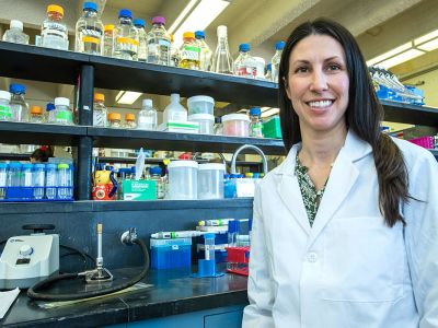 A picture of UM researcher Laura Jennings in her UM lab.