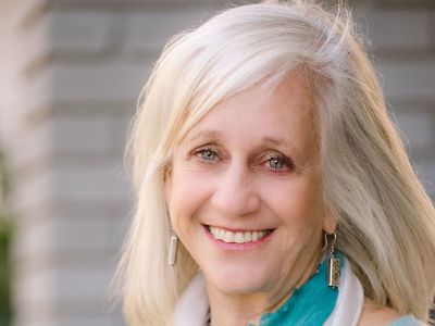 Photo of Jan Winburn