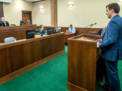 Rob Joki, a recent bankruptcy clinic student and UM law graduate, presents in Judge Benjamin Hursh’s courtroom.