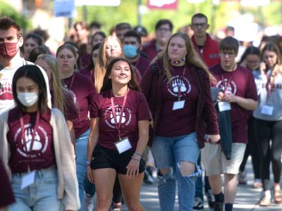 UM students walk on campus during student orientation.