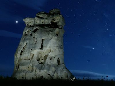 Montana’s acclaimed night sky shines over Medicine Rocks State Park in eastern Montana. 