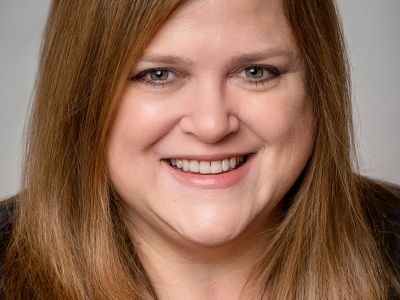 Annie Gowen is this fall’s T. Anthony Distinguished Pollner Professor at the 91Ԫ’s School of Journalism. Gowen is speaking at a lecture titled “America’s Attention Crisis and Its Impact on News” at 7 p.m. Monday, Oct. 20.